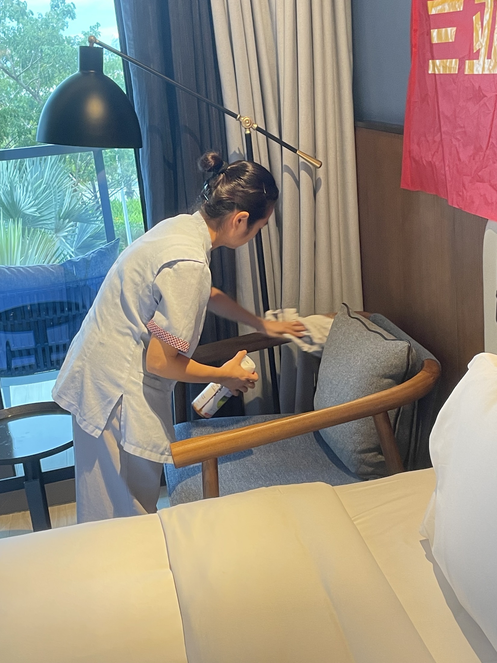 三亚海棠湾茅台度假村｜客房服务实操考核
