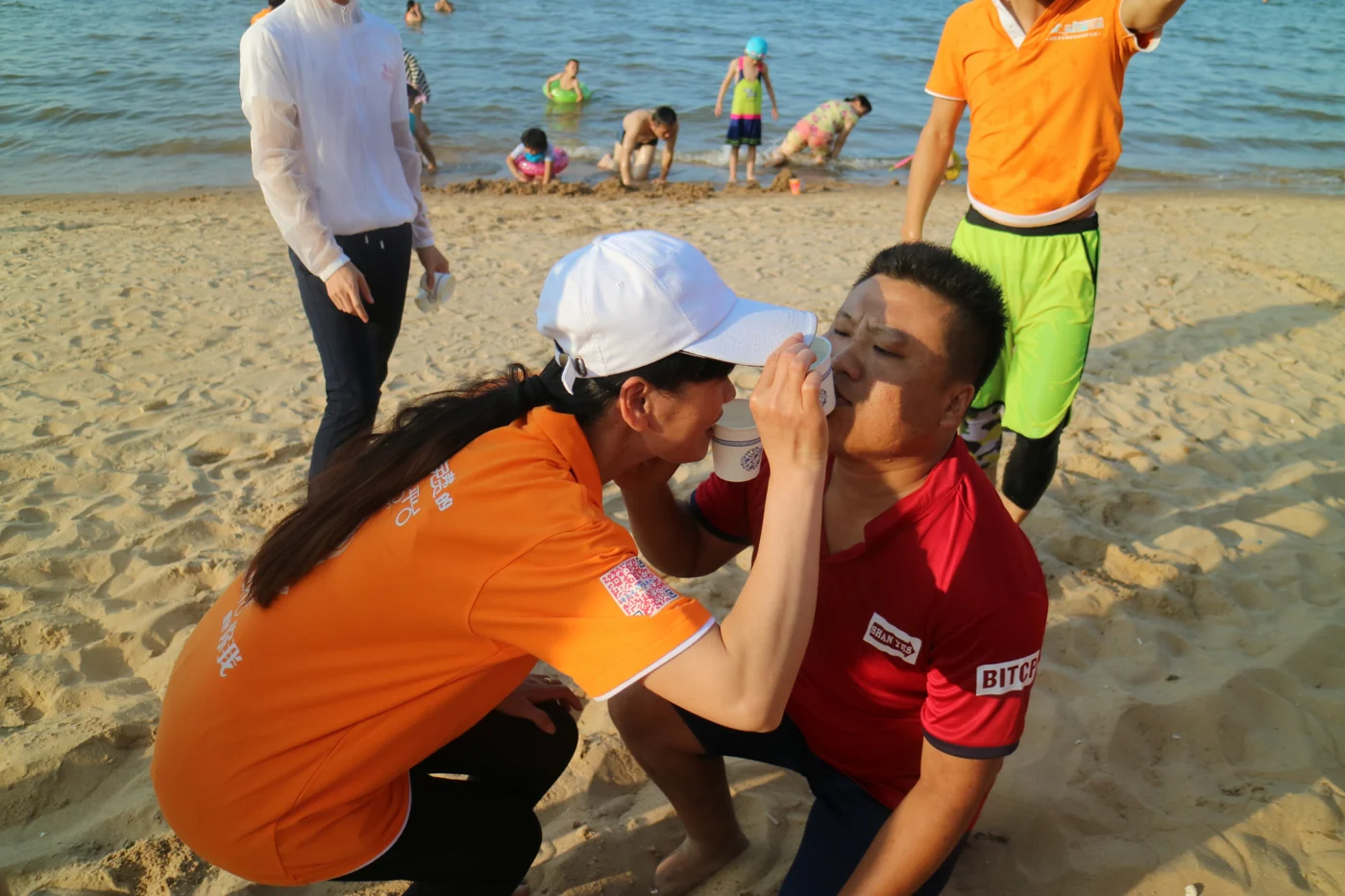 向着同一个方向 · 海边团建